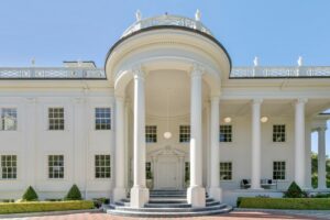 401 Cerito White House