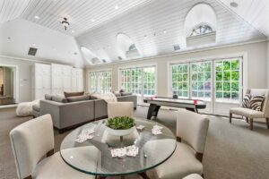 901 Hillsborough Living Room
