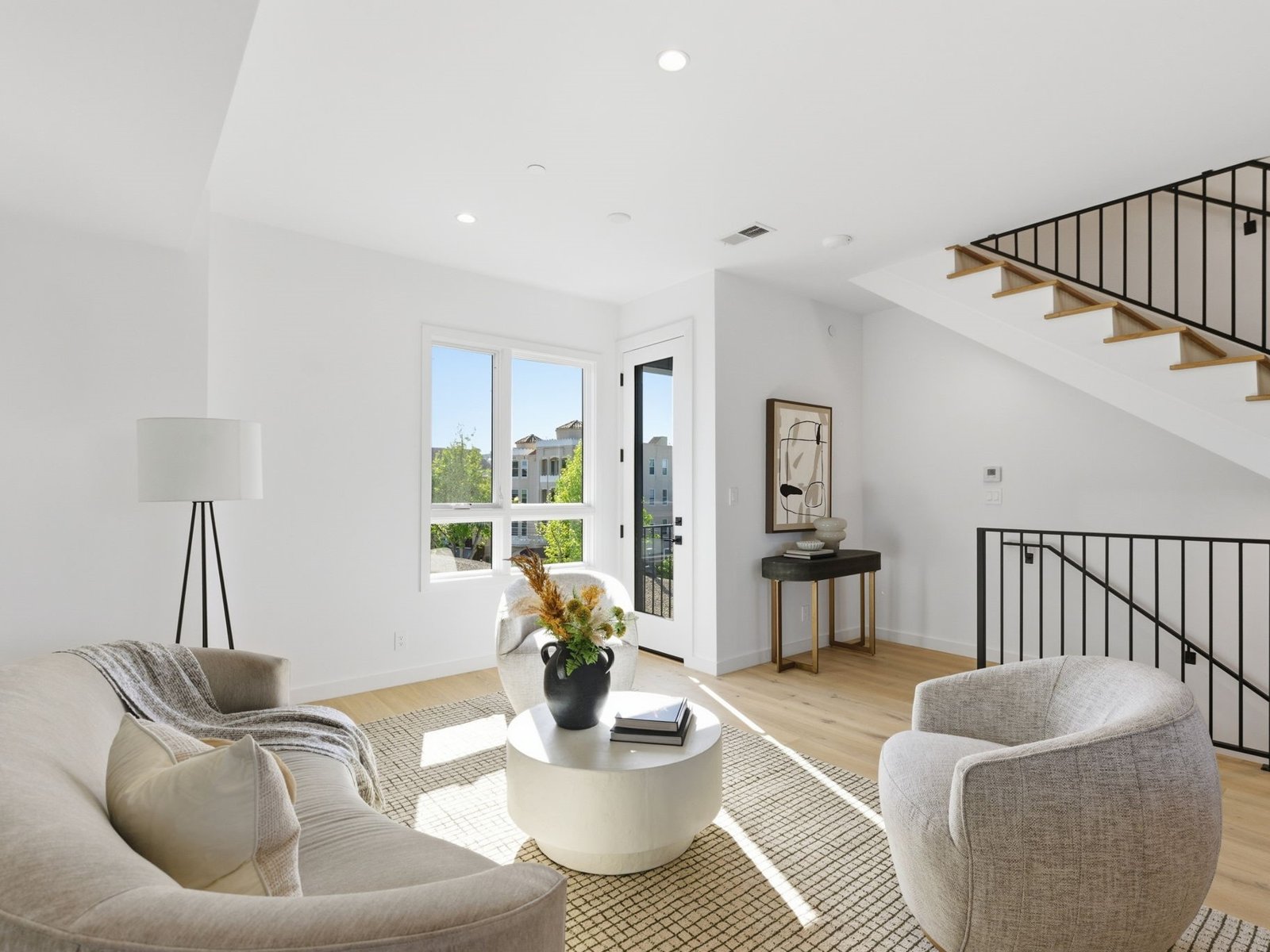 Quality home construction and finishes in Burlingame, California